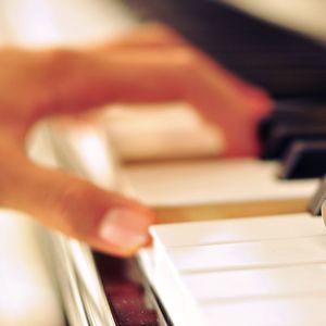 幸福生活儿媳妇跟老公公一级大片黄色的国产的
